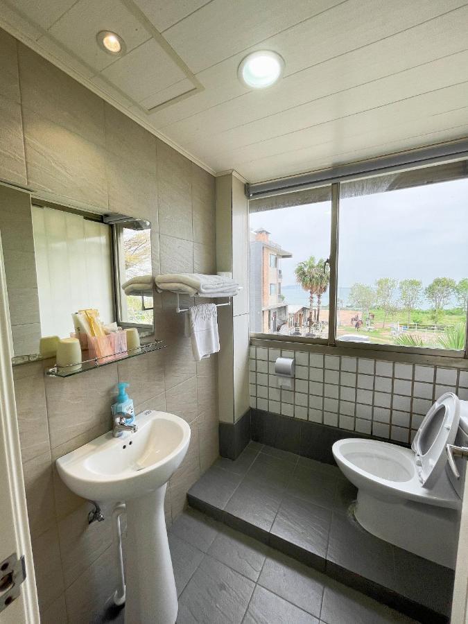 Breeze And Waves Hostel Jinning Dış mekan fotoğraf